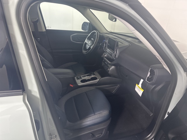 2022 Ford Bronco Sport Outer Banks photo 8