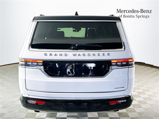 2024 Jeep Wagoneer L Series III photo 6