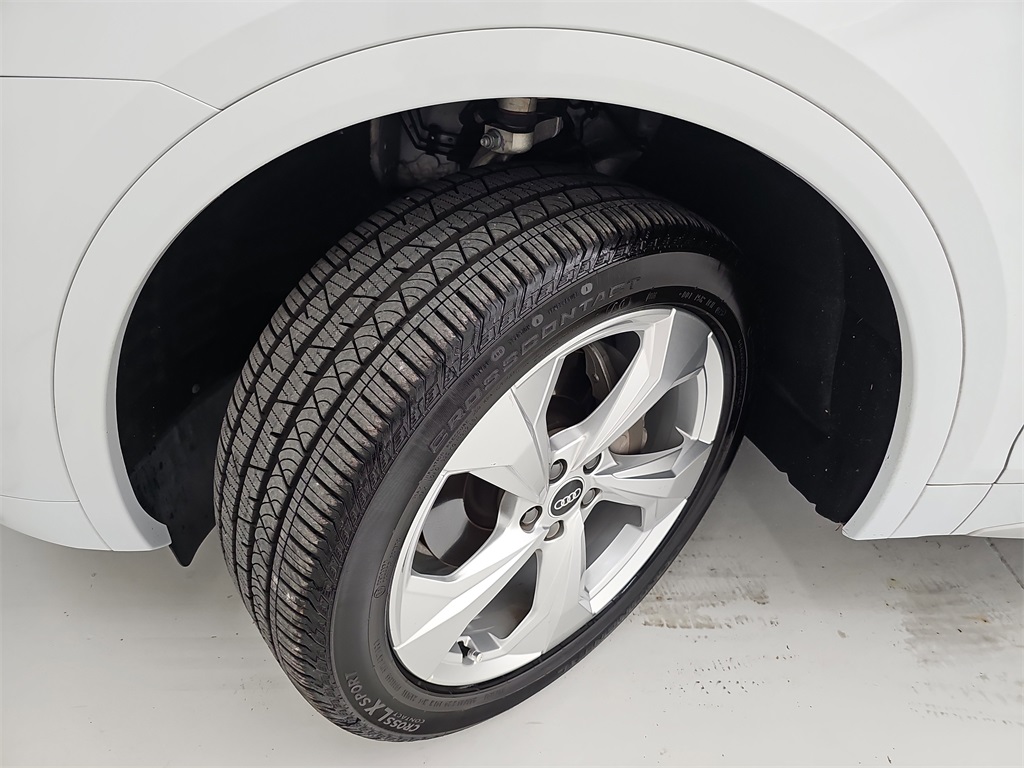 2021 Audi Q5 45 Premium Plus photo 44