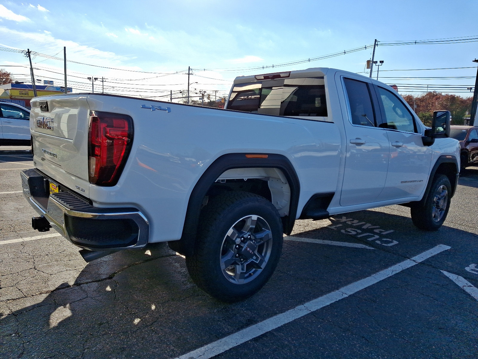 2025 Gmc Sierra 2500 HD SLE photo 4