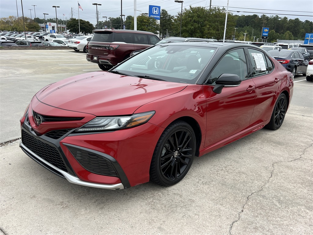 2023 Toyota Camry XSE photo 3