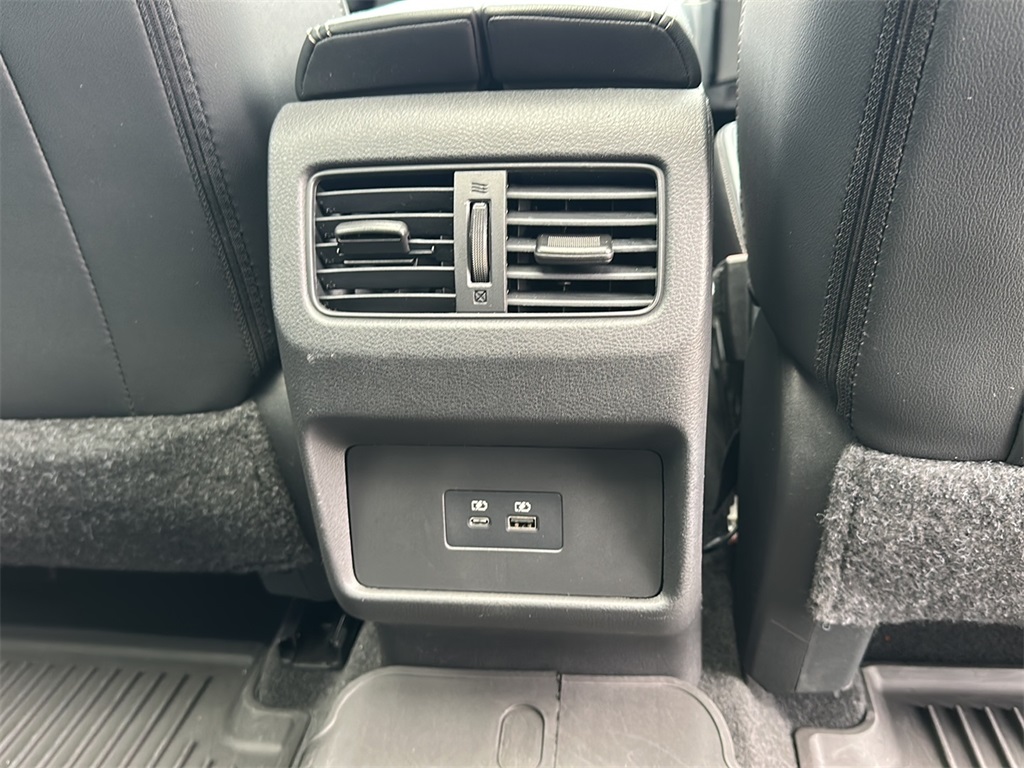 2023 Nissan Rogue SL photo 25