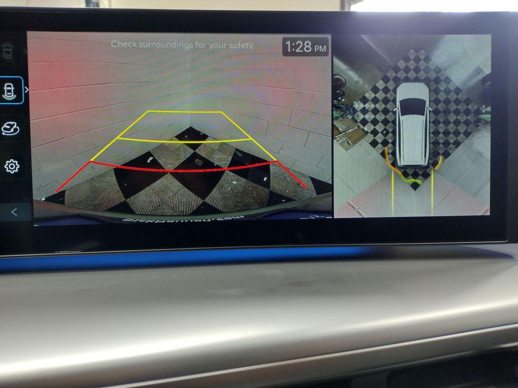 2026 Hyundai Ioniq SEL photo 8