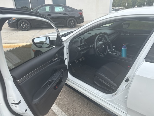 2020 Honda Civic Sport photo 3
