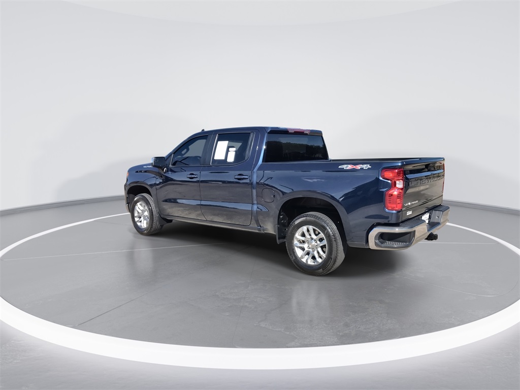 2022 Chevrolet Silverado 1500 LT photo 6