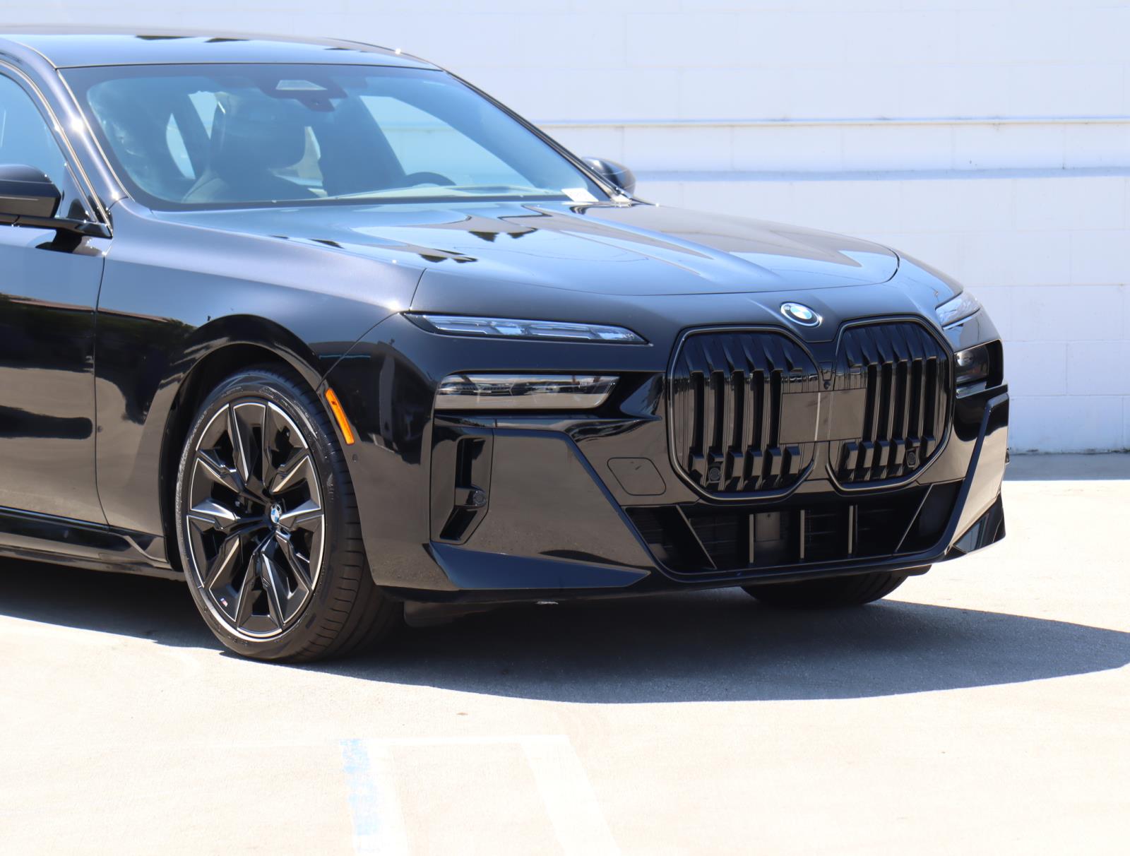 Used 2025 BMW i7 50 with VIN WBY43EJ01SCU72566 for sale in Los Angeles, CA