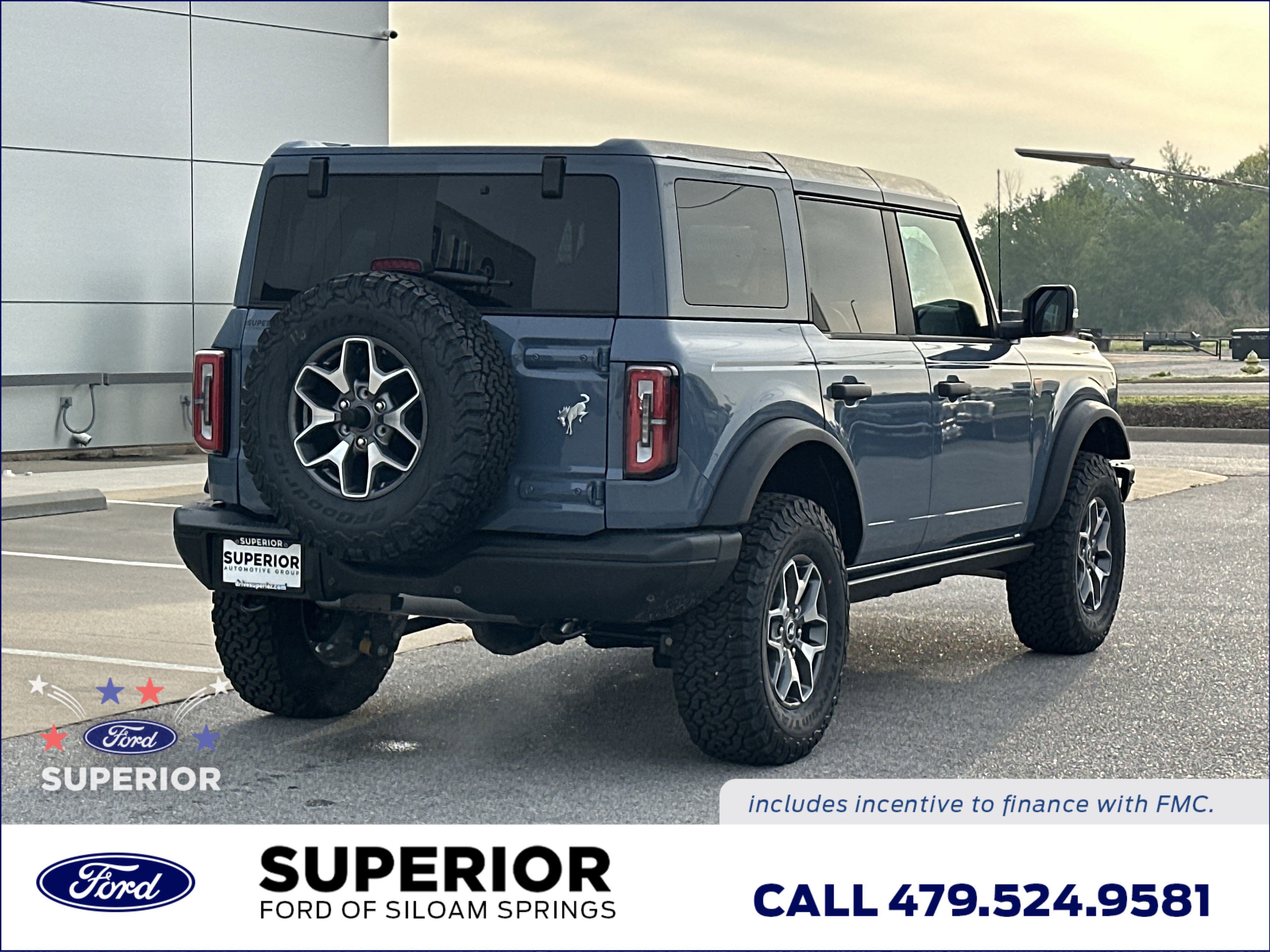 2025 Ford Bronco Badlands photo 2