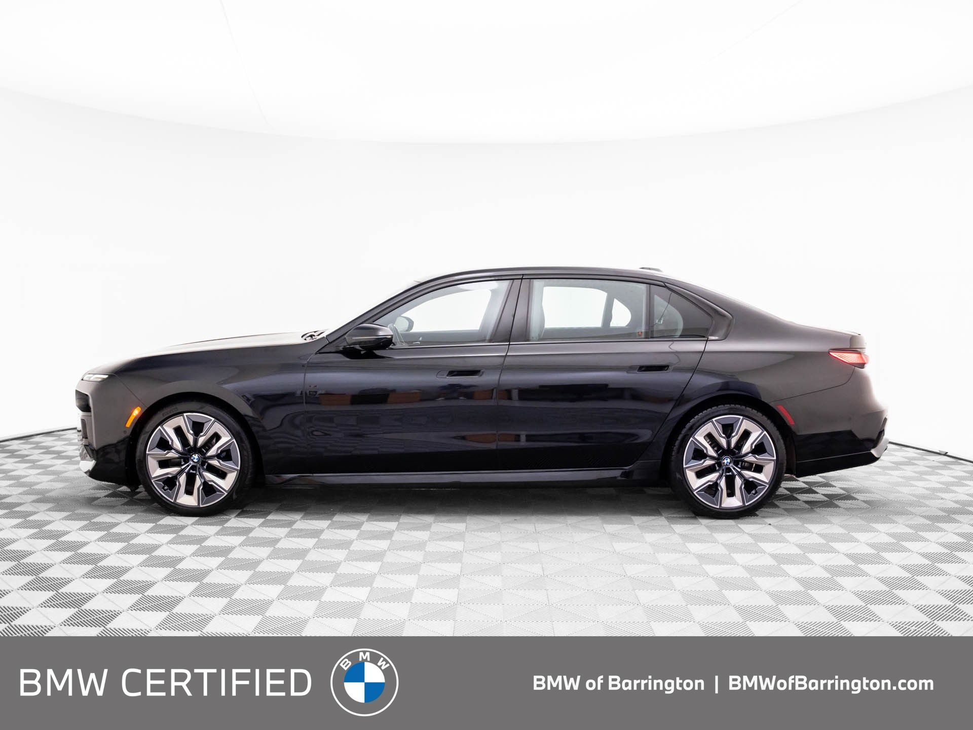 2023 Bmw 760i xDrive photo 2