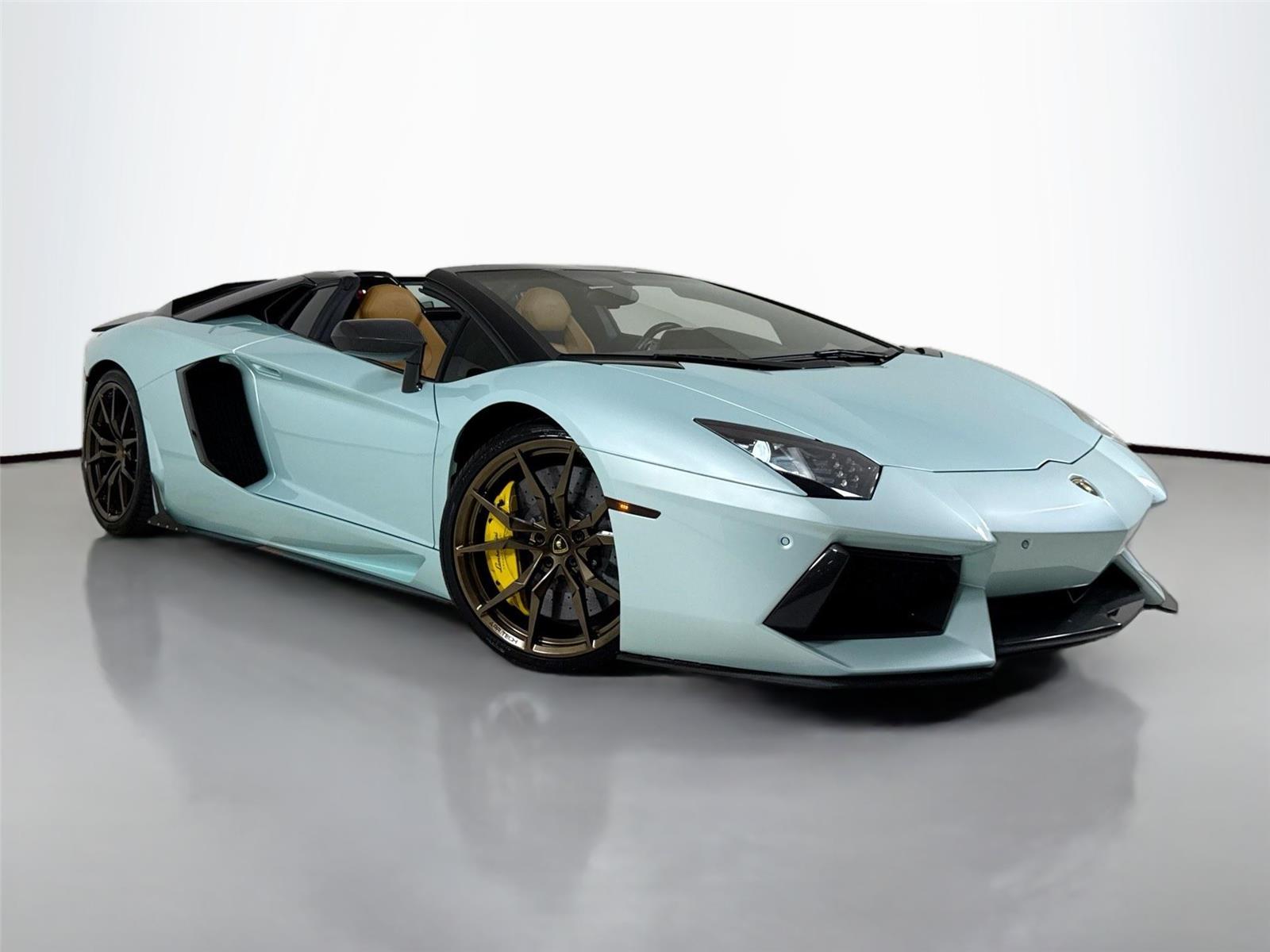2015 Lamborghini Aventador LP 700-4 Roadster photo 37