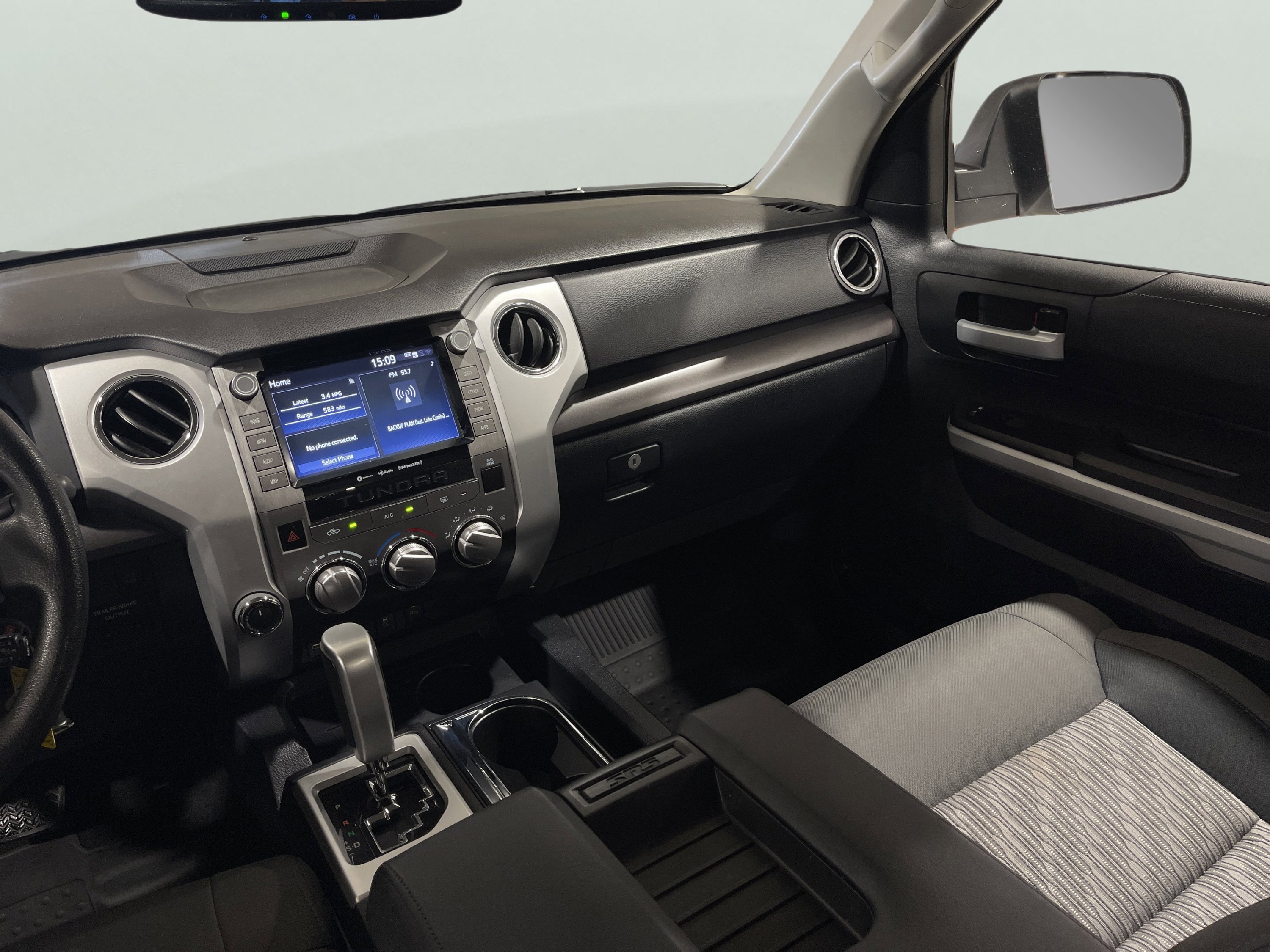 2021 Toyota Tundra SR5 Grade photo 21