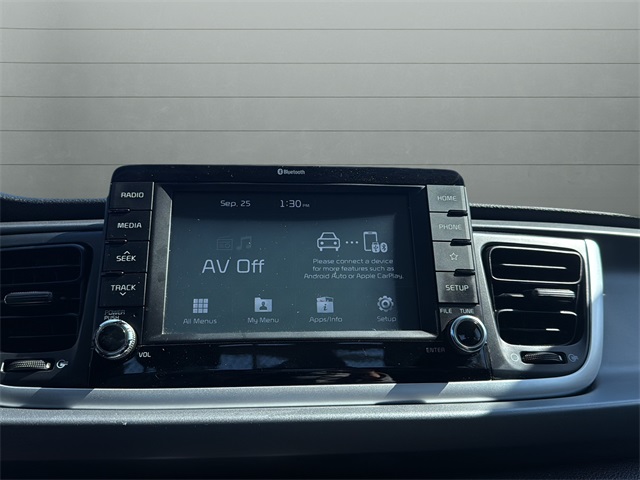 2019 Kia Rio S photo 19