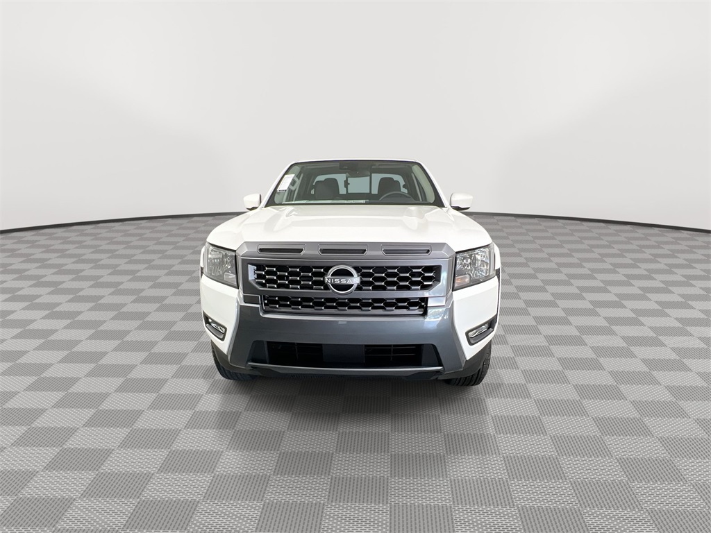 2025 Nissan Frontier SV photo 3