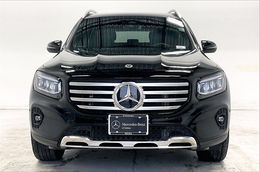 2025 Mercedes Benz GLB 250 photo 3