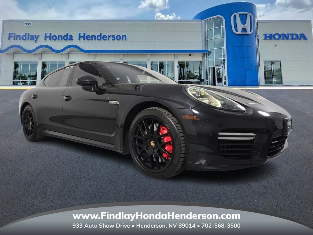 2014 Porsche Panamera Turbo's photo