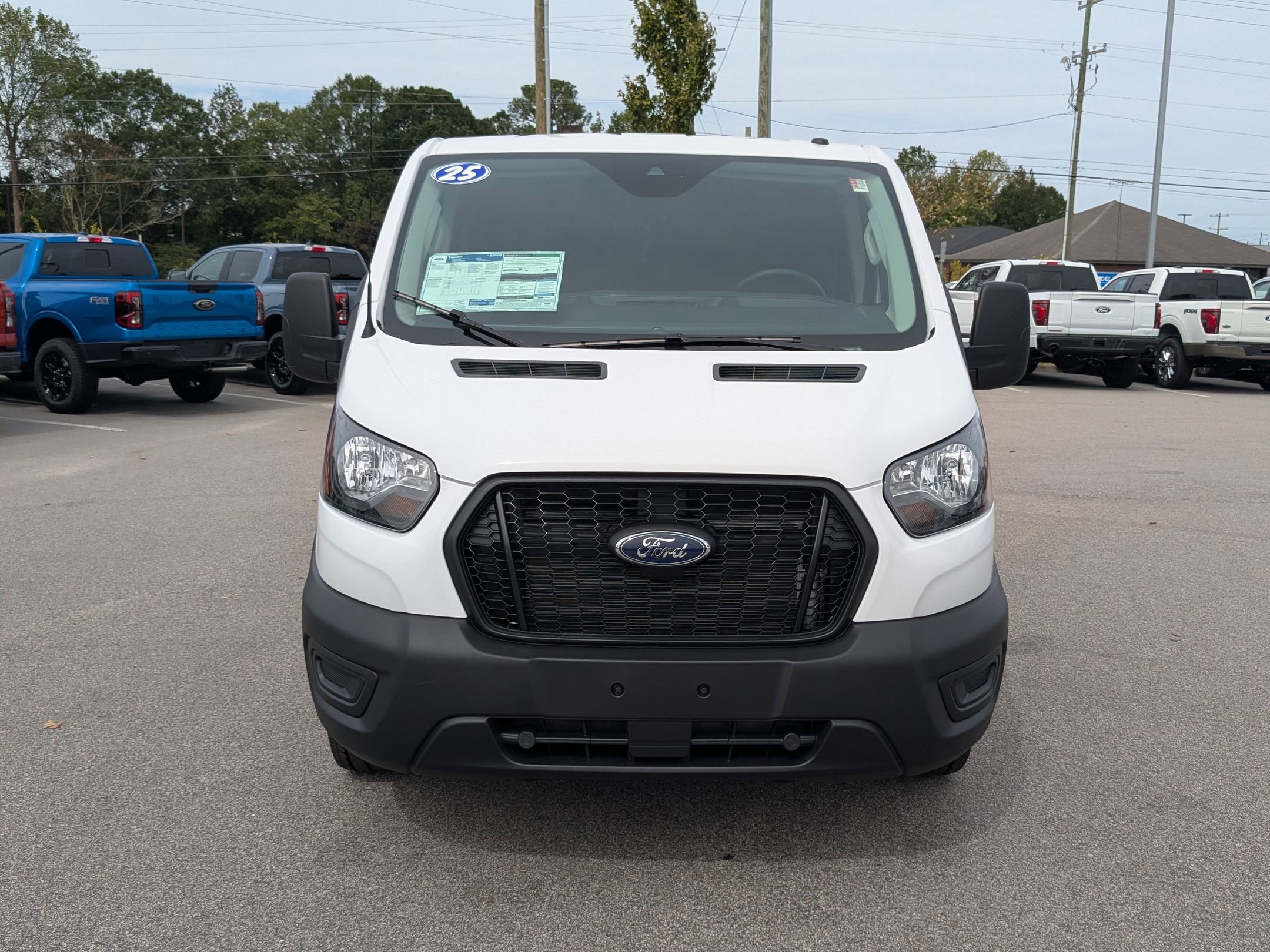 2025 Ford Transit photo 4
