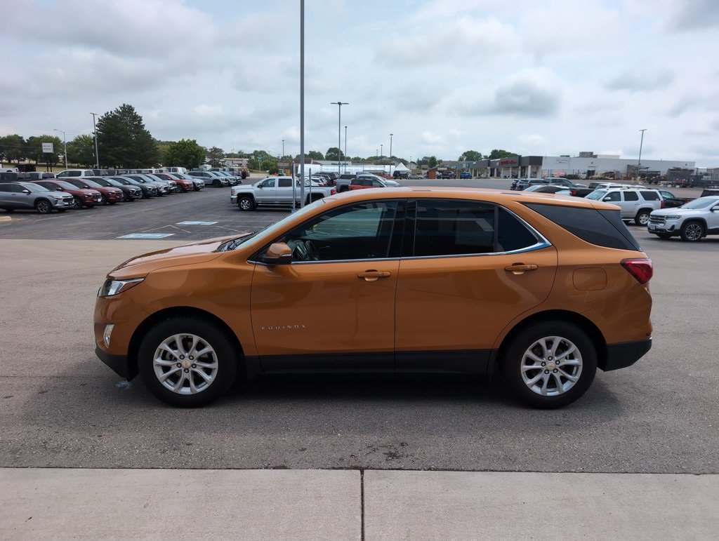 2018 Chevrolet Equinox LT photo 5