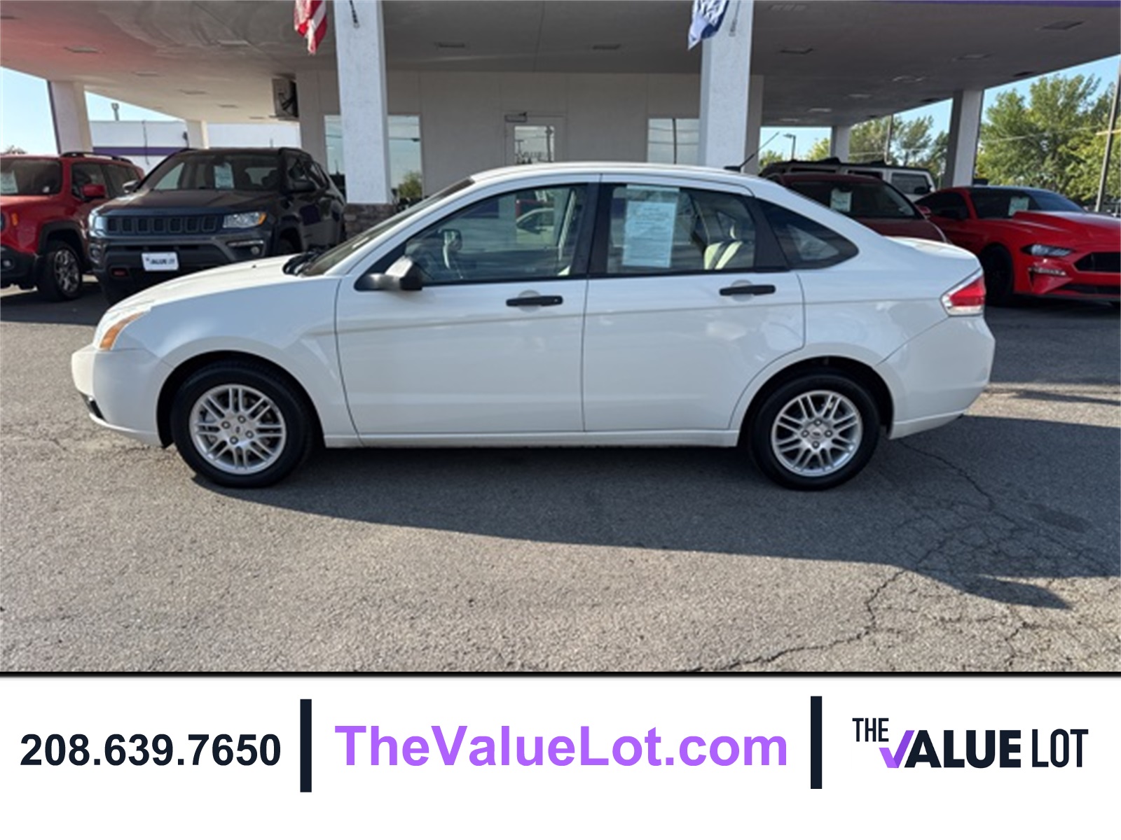 2010 Ford Focus SE photo 6