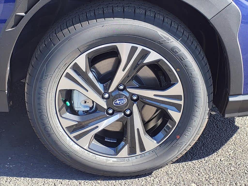 2025 Subaru Crosstrek Premium photo 2