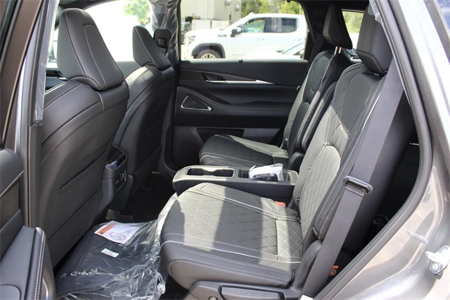 2025 Infiniti QX60 Autograph photo 16