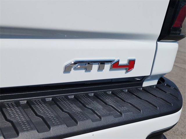 2026 Gmc Sierra 2500 HD AT4 photo 4