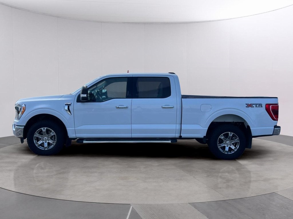 2022 Ford F-150 XLT photo 2