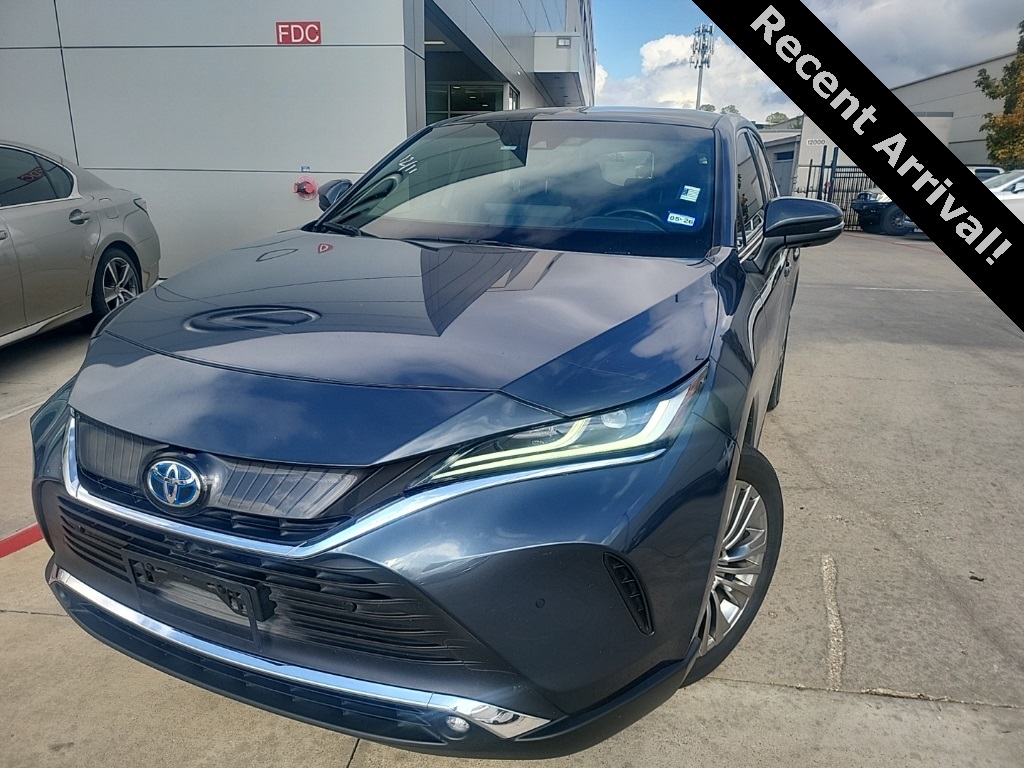 2022 Toyota Venza Limited's photo