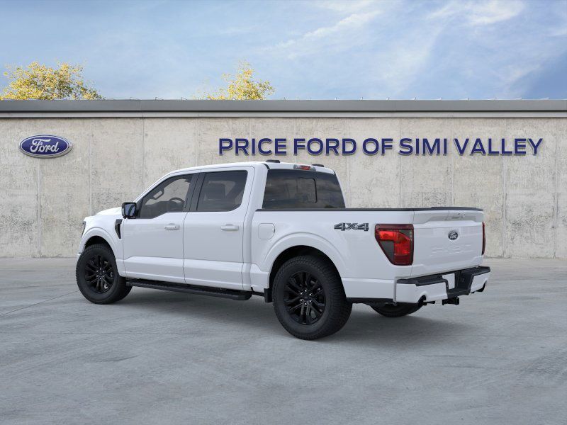 2024 Ford F-150 XLT photo 2