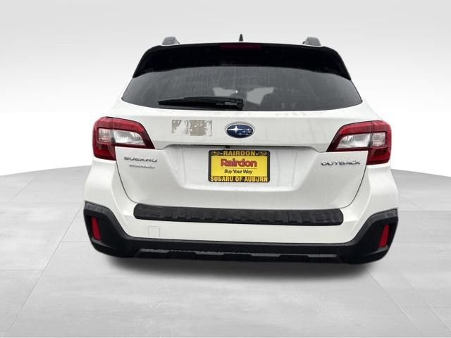 2019 Subaru Outback Premium photo 4