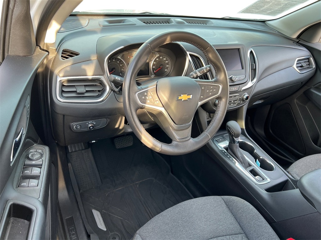 2022 Chevrolet Equinox LT photo 4