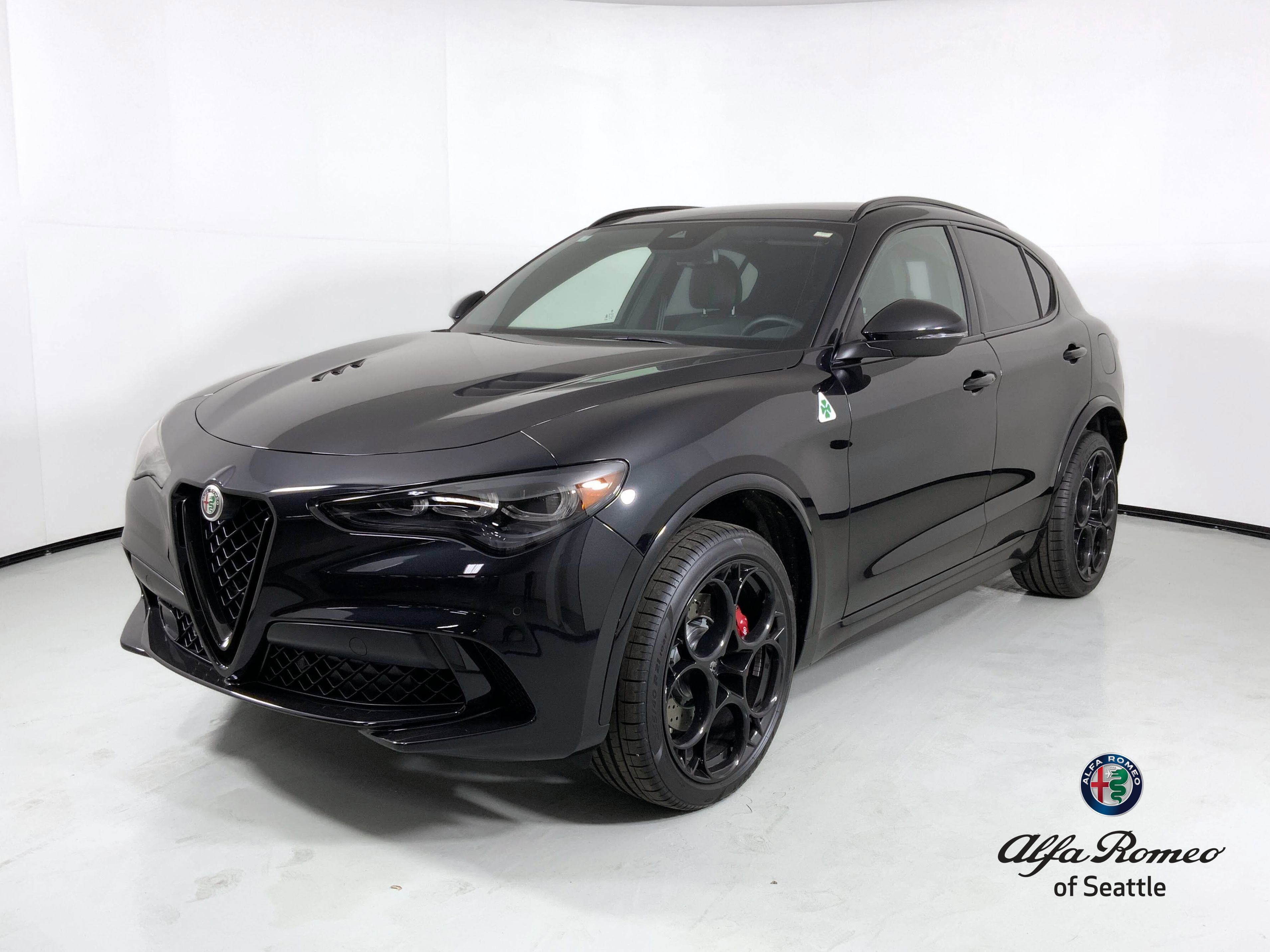 2024 Alfa Romeo Stelvio Quadrifoglio's photo