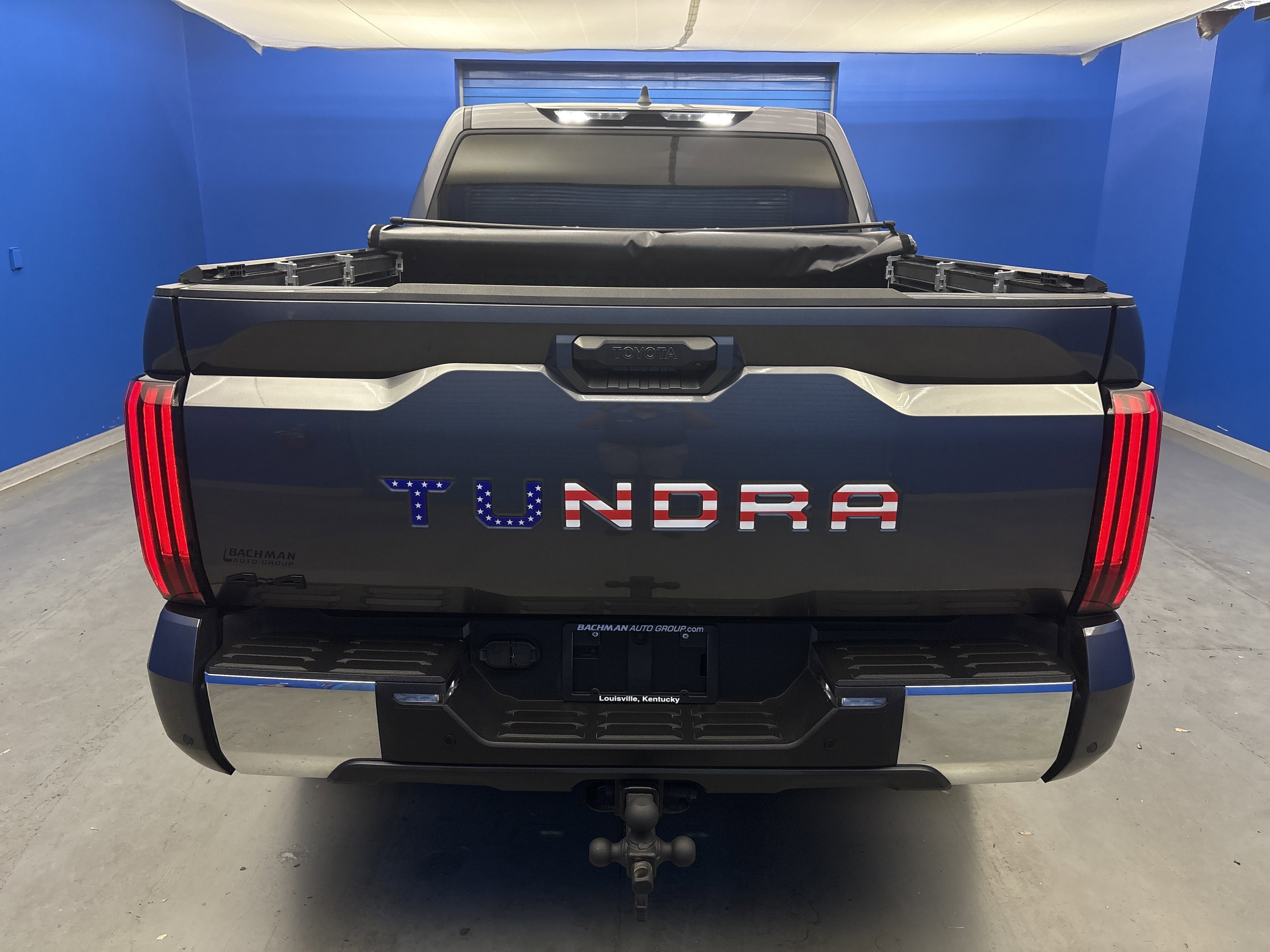 2025 Toyota Tundra SR5 CrewMax photo 2