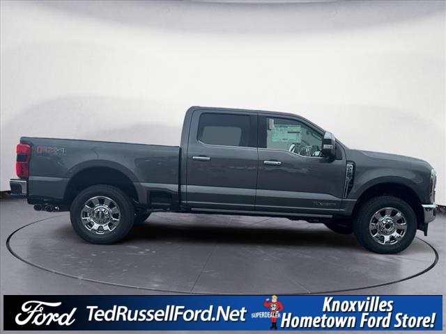 2025 Ford F-250 Lariat photo 4