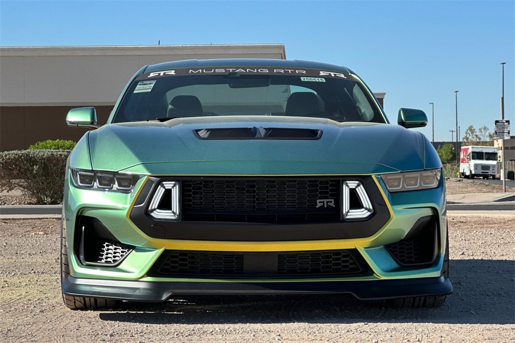 2025 Ford Mustang GT Premium photo 9