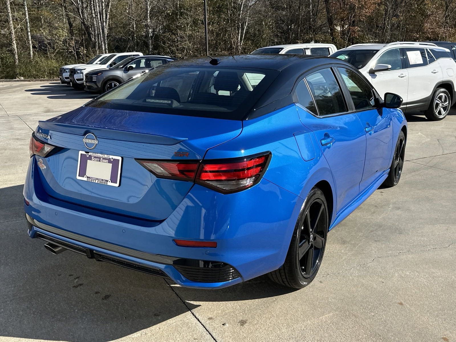 2025 Nissan Sentra SR photo 8