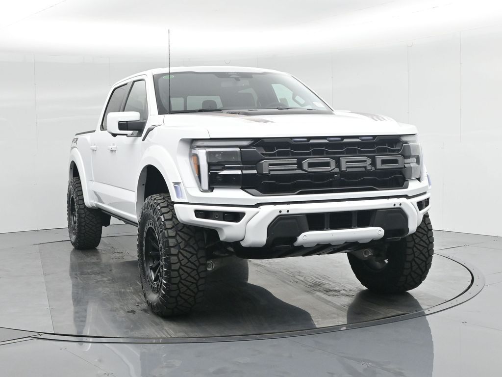 2025 Ford F-150 Raptor photo 52