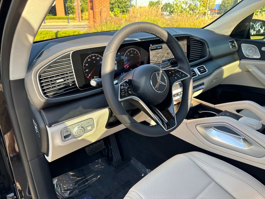 2026 Mercedes Benz GLE 450 4MATIC photo 18