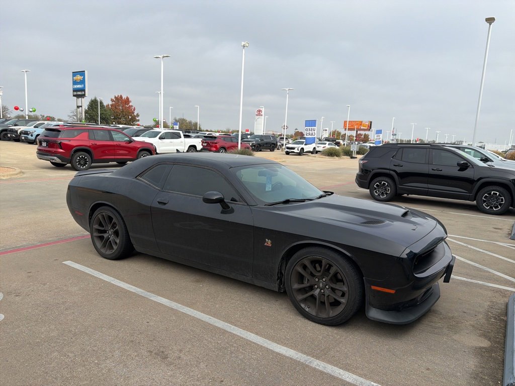 2021 Dodge Challenger R/T's photo