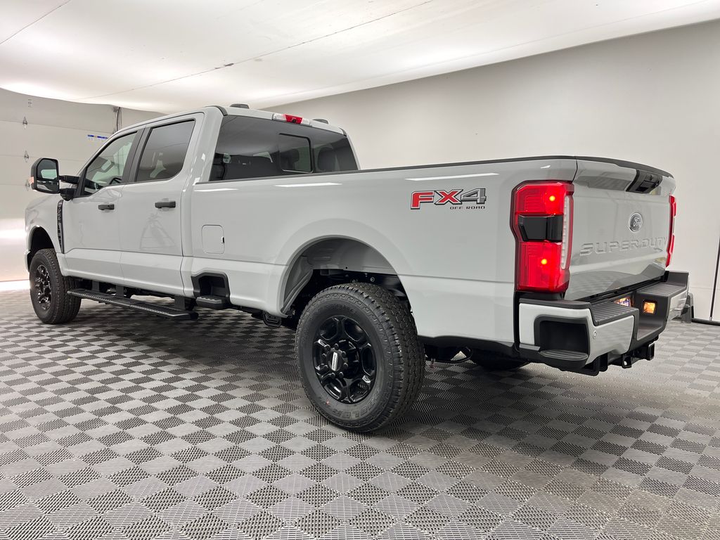 2026 Ford F-250 photo 5