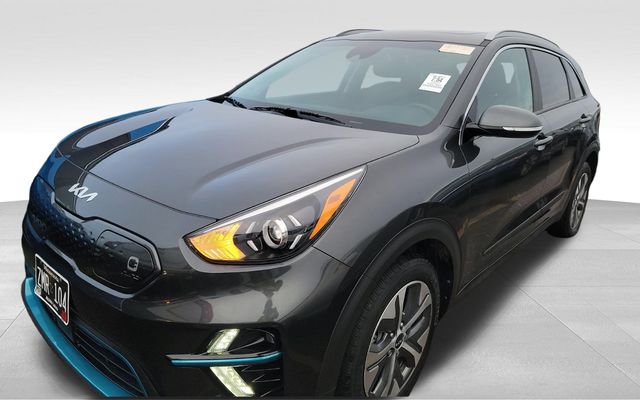2022 Kia Niro EX Premium's photo