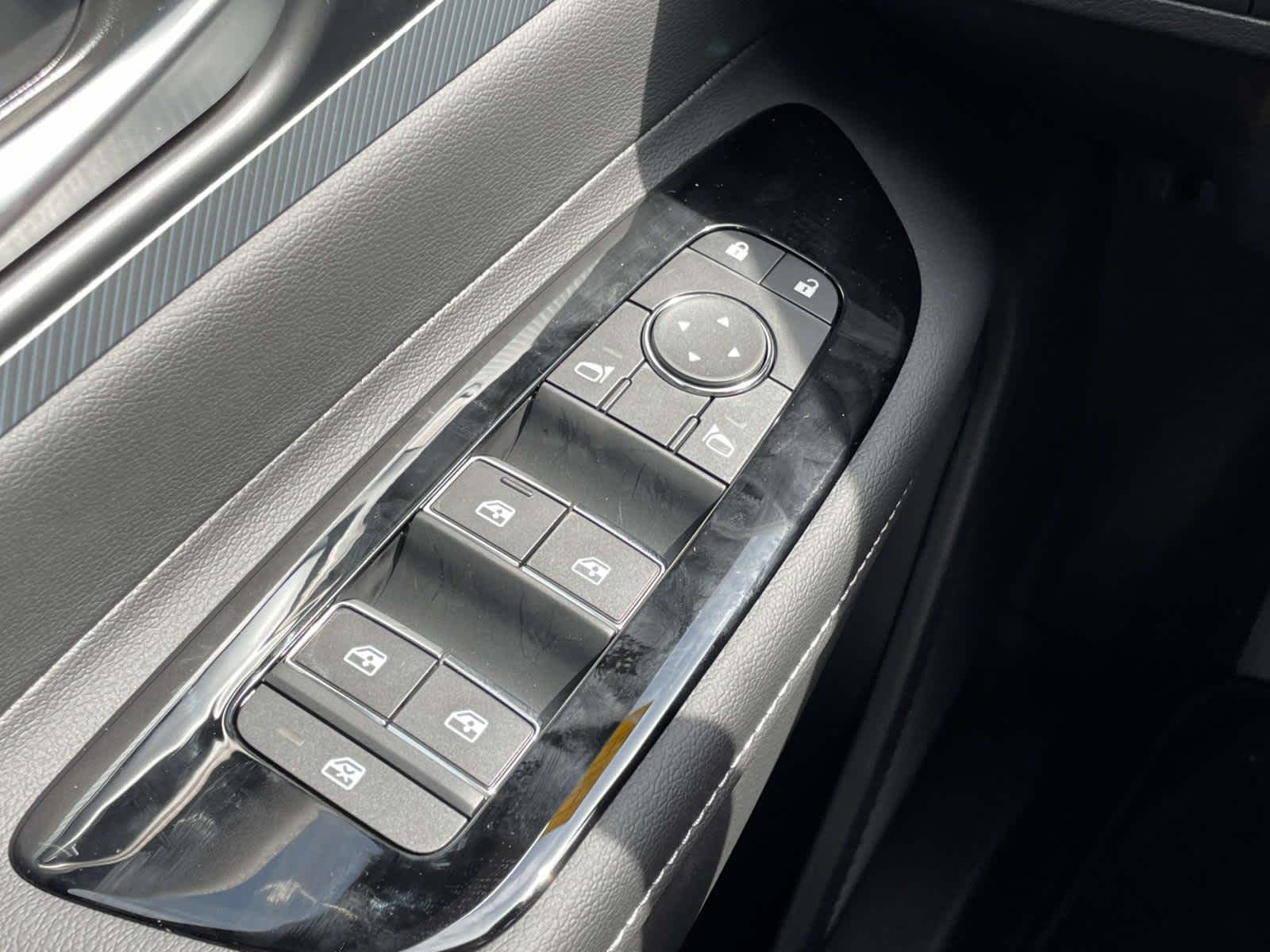 2025 Nissan Murano SL photo 32