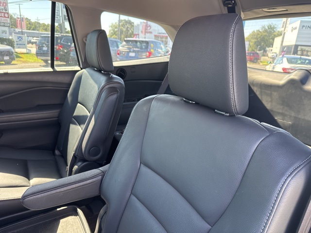 2022 Honda Pilot Touring photo 20