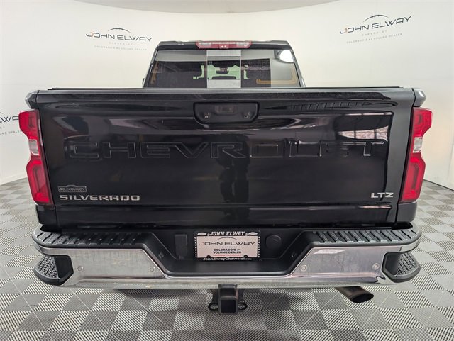 2020 Chevrolet Silverado 2500HD LTZ photo 4