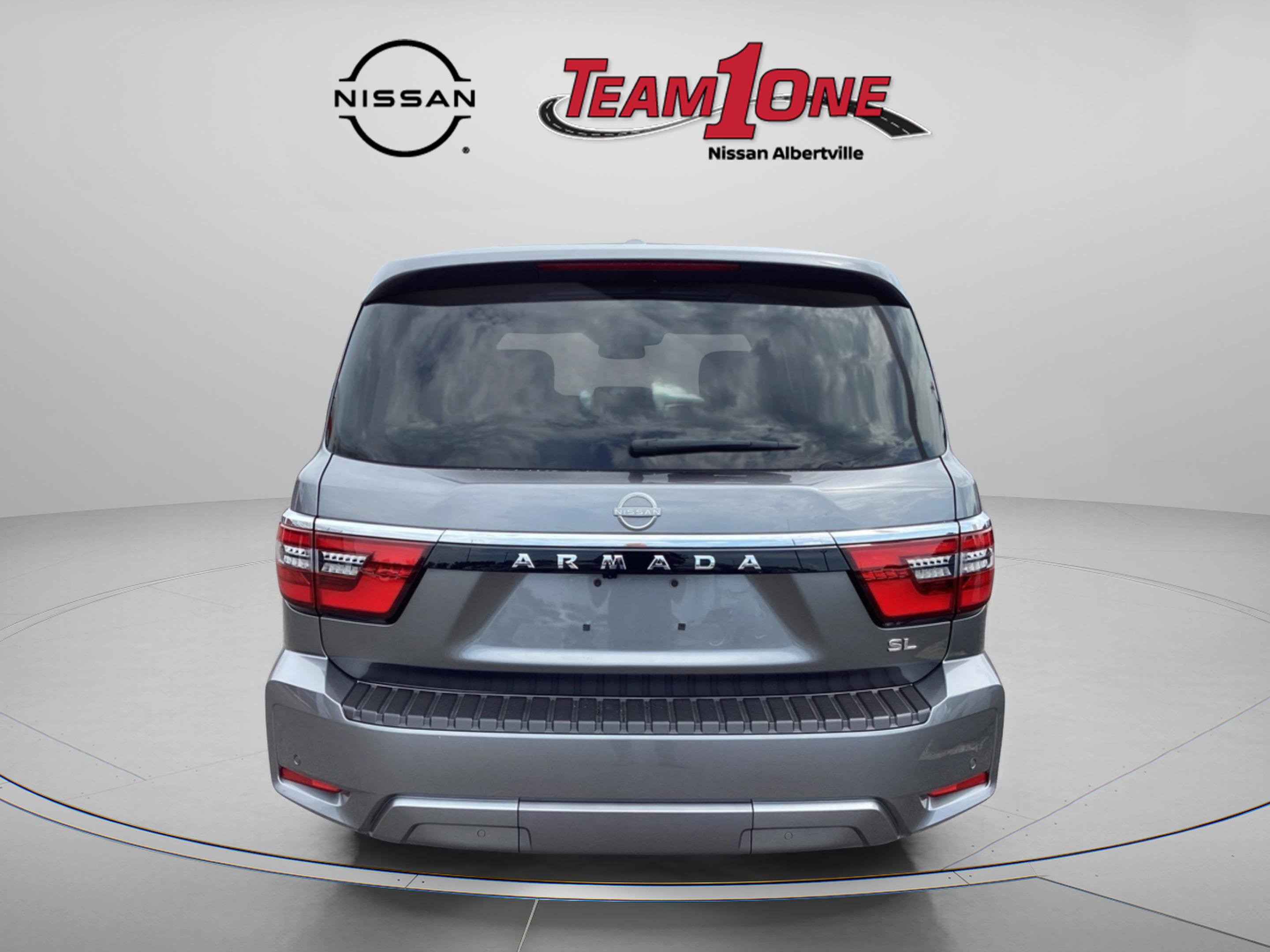2023 Nissan Armada SL photo 3