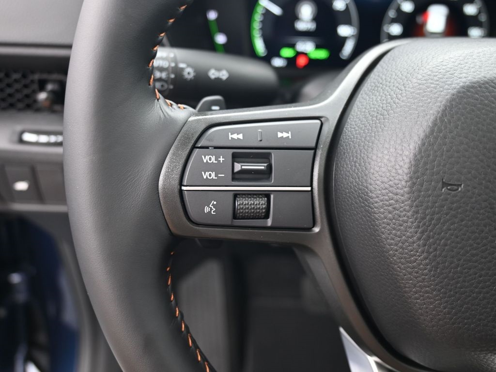 2026 Honda CR-V Hybrid Sport-L photo 17