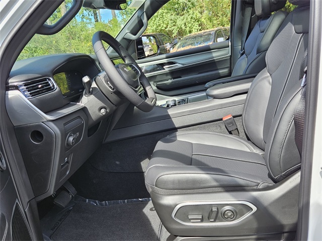 2025 Jeep Wagoneer Series II photo 3
