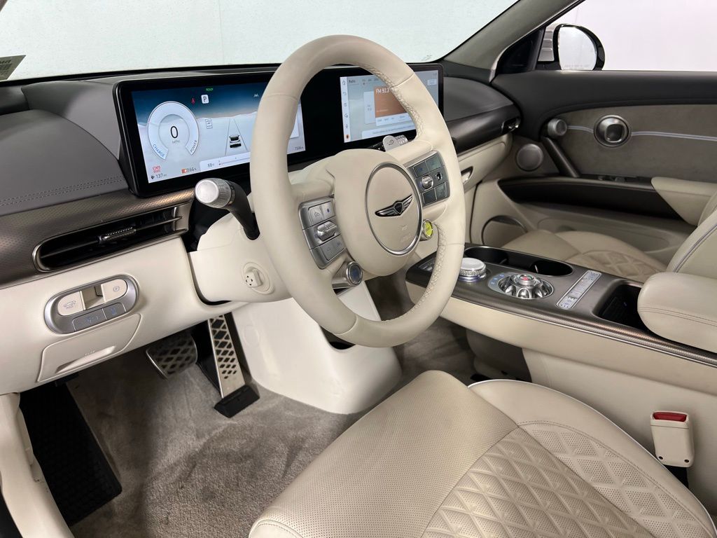 2023 Genesis GV60 Performance photo 20