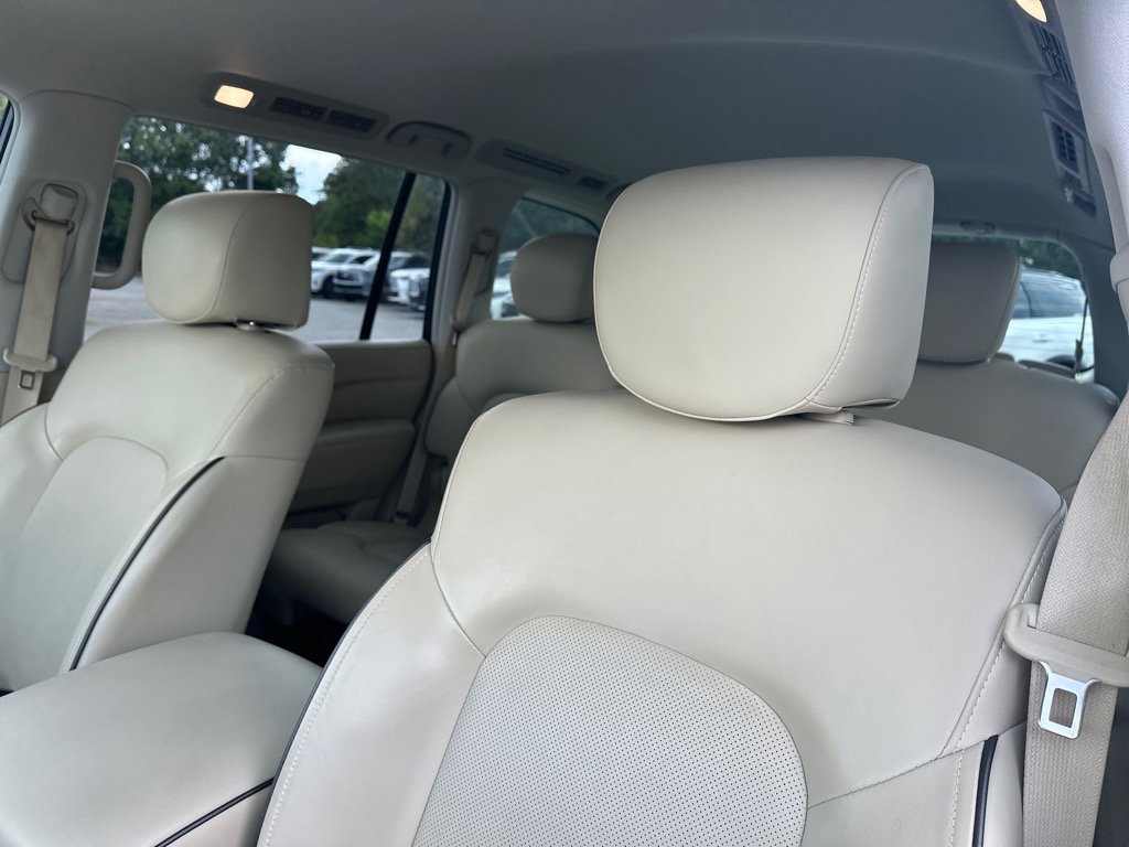 2020 Infiniti QX80 Luxe photo 18