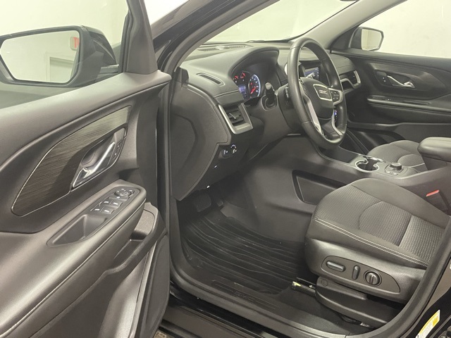 2024 Gmc Terrain SLE photo 12