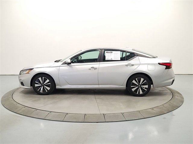 2021 Nissan Altima 2.5 SV photo 3