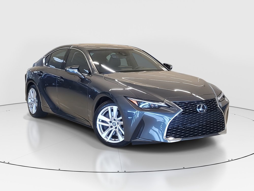 2024 Lexus IS 300 photo 2